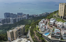 Nhà giàu Hong Kong gấp rút bán lỗ biệt thự vì dịch Covid-19