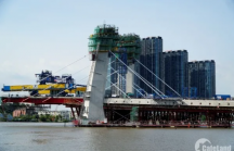 Cây cầu gần 4.300 tỷ đồng nối quận 1 với khu đô thị Thủ Thiêm sẽ thông xe vào cuối năm 2020