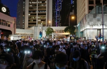 Mỹ có thể chặn dòng tài chính chảy qua Hong Kong