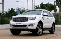 Ford Everest 2021 về Việt Nam cuối tháng 11: Đẹp hơn, nâng cấp để bám đuổi Hyundai Santa Fe và Toyota Fortuner