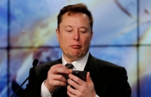 Tỷ phú Elon Musk 'qua mặt' các cơ quan quản lý Mỹ như thế nào