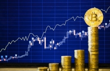 Giá Ether lập đỉnh mới, vốn hóa Bitcoin mất mốc 1.000 tỷ USD
