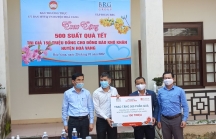 Tập đoàn BRG và Ngân hàng SeABank trao tặng 500 suất quà tết cho các hộ nghèo tại Đà Nẵng
