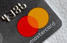 Visa, Mastercard chặn các tổ chức tài chính Nga sau lệnh trừng phạt