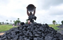 Châu Âu đề xuất cấm nhập khẩu than đá của Nga: Lợi bất cập hại