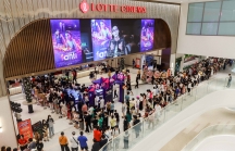 Lotte Mall West Lake Hà Nội đón hàng nghìn lượt khách ngày đầu khai trương