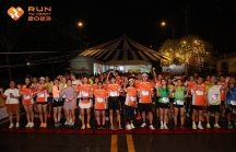 Hơn 1.500 runner ‘so giày' ở đường chạy Vạn Phúc City