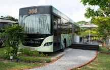 Singapore khai trương khách sạn sang trọng đầu tiên ở Đông Nam Á làm từ các xe buýt cũ
