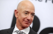 Jeff Bezos kiếm được cỡ 8 triệu USD mỗi giờ trong năm 2023, 13 phút kiếm tiền bằng cả đời người bình thường