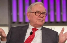 Warren Buffett đã sống 66 năm chỉ trong một ngôi nhà và cảnh báo: 'Một ngôi nhà có thể là cơn ác mộng'