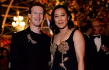 Vợ chồng Zuckerberg 'sang trọng ồn ào' tại đám cưới của gia đình người giàu nhất châu Á