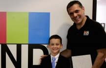 Cậu bé 9 tuổi, viết thư tay đề nghị đầu tư vào công ty và bất ngờ trở thành CFO trong một ngày