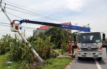EVN đã khôi phục gần xong điện lưới cho các tỉnh miền Trung sau sự cố bão số 10