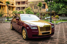 'Quá tam ba bận', Rolls-Royce Ghost mạ vàng của tỷ phú Trịnh Văn Quyết vẫn ế khách