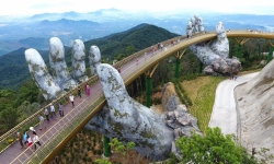 Sun World Ba Na Hills được trao tặng giải thưởng “Công viên chủ đề hàng đầu Việt Nam”