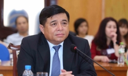 Bộ trưởng Nguyễn Chí Dũng sắp đi làm trở lại sau 14 ngày cách ly
