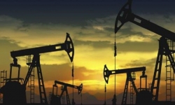 Giá dầu xuống dưới 0 USD: Ngành dầu khí thế giới hỗn loạn thế nào?