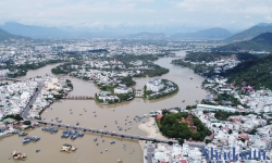 Đô thị ven sông Cái trước khi có quy hoạch chung TP. Nha Trang đến 2040