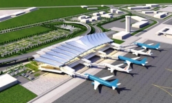 Xem xét Báo cáo nghiên cứu tiền khả thi dự án xây dựng sân bay Quảng Trị
