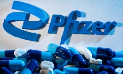 Mỹ phê duyệt thuốc viên điều trị Covid-19 đầu tiên của Pfizer