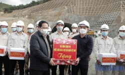 Thủ tướng thị sát dự án cao tốc Nha Trang - Cam Lâm đầu Xuân Nhâm Dần