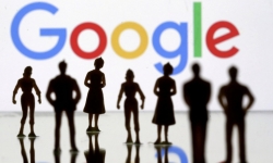 Cựu nhân viên Google: ‘Email sa thải như cái tát vào mặt’