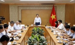 Phó Thủ tướng Lê Minh Khái chỉ đạo cấp bách phân bổ vốn phòng chống sạt lở
