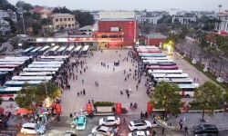 Nhiều công ty than tại Quảng Ninh tổ chức chuyến xe miễn phí đưa công nhân về quê đón Tết