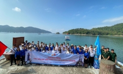Lan tỏa hành trình ý nghĩa 'Sinh viên Học viện Ngân hàng với biển đảo Tổ quốc'