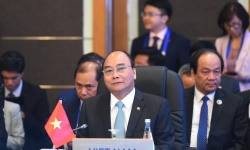 Thủ tướng kết thúc tham dự Hội nghị cấp cao ASEAN lần thứ 31