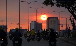 Báo ngoại nói gì về đà tăng mạnh mẽ của thị trường chứng khoán Việt?