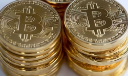 Giá Bitcoin ngày 17/12: Áp sát 20.000 USD
