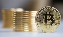 Giá Bitcoin ngày 20/12: Lao dốc không phanh