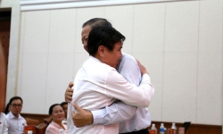 Chủ tịch UBND TP.HCM Nguyễn Thành Phong tiếc nuối khi chia tay ông Lê Văn Khoa