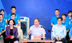 Thủ tướng đối thoại với công nhân 11 tỉnh Đồng bằng sông Hồng