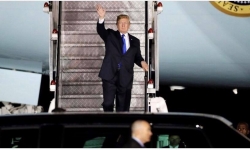 Ông Trump đã đến Singapore để gặp ông Kim Jong-un