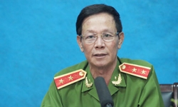 Cựu trung tướng Phan Văn Vĩnh bị cáo buộc 'chống lệnh', bao che đường dây đánh bạc