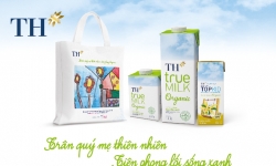 Đổi túi thân thiện với môi trường lấy vỏ hộp sữa, TH true MILK khuyến khích khách hàng 'sống xanh”