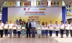 NamABank mang học bổng đến học sinh dân tộc thiếu số tỉnh Cao Bằng