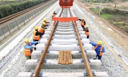 Lo nợ công, Pakistan cắt giảm 2 tỷ USD trong dự án đường sắt với Trung Quốc