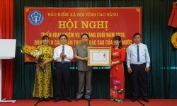 BHXH tỉnh Cao Bằng đón nhận Huân chương Lao động hạng Nhì