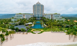 Intercontinental Phu Quoc Long Beach Resort đạt cú đúp 3 giải thưởng danh giá tại World Travel Awards 2018