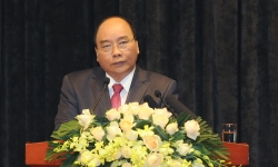 Thủ tướng Nguyễn Xuân Phúc: 'Trong khó khăn, càng phải vững vàng, bản lĩnh để vượt qua thử thách'