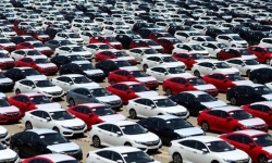 Người Việt chi 1,8 tỷ USD nhập khẩu ô tô năm 2018