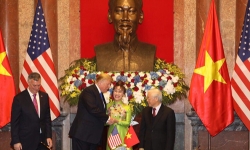 Việt Nam chào đón Tổng thống Mỹ Donald Trump bằng thỏa thuận máy bay trị giá 20,9 tỷ USD với Boeing và GE