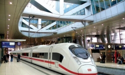Bộ GTVT và Ban Kinh tế Trung ương thảo luận về dự án đường sắt tốc độ cao