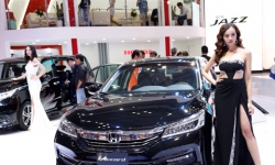 Người Việt ngày càng bạo chi mua xe hơi