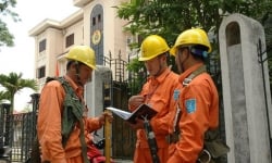 Bộ Công thương lập 3 đoàn kiểm tra việc điều chỉnh tăng giá điện