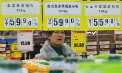 Dân Trung Quốc đau đầu vì giá thực phẩm trong thương chiến với Mỹ