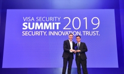 Vietcombank nhận giải thưởng về thẻ Visa an toàn nhất